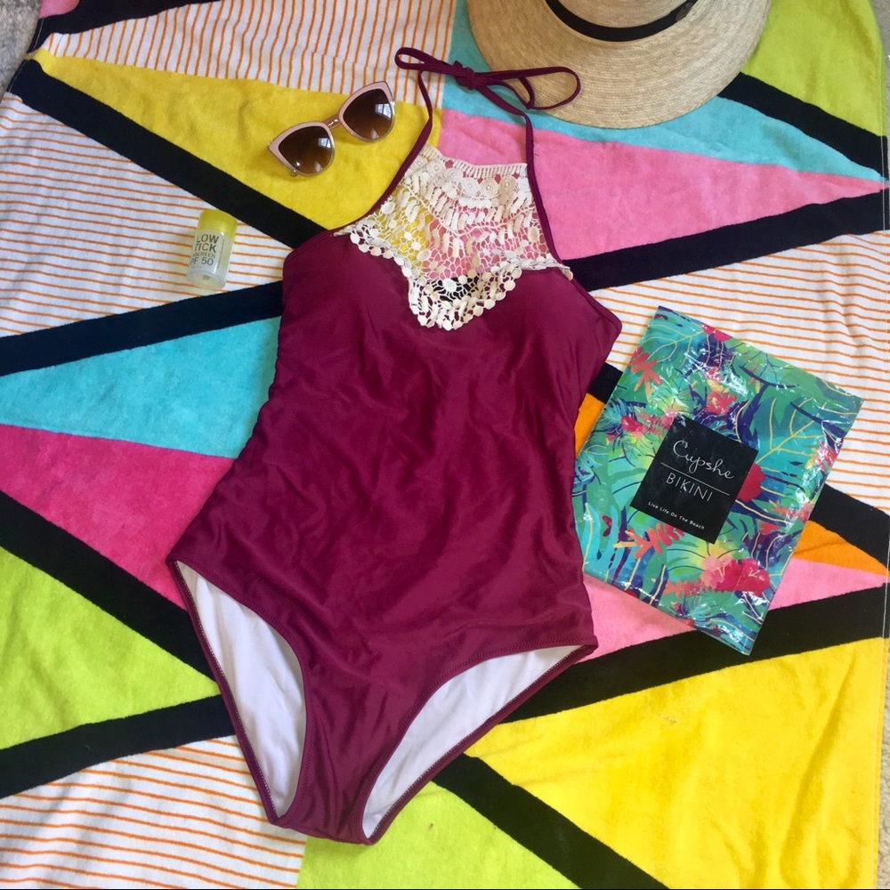 Cupshe One-piece Halter Tie Swimsuit with Crochet
